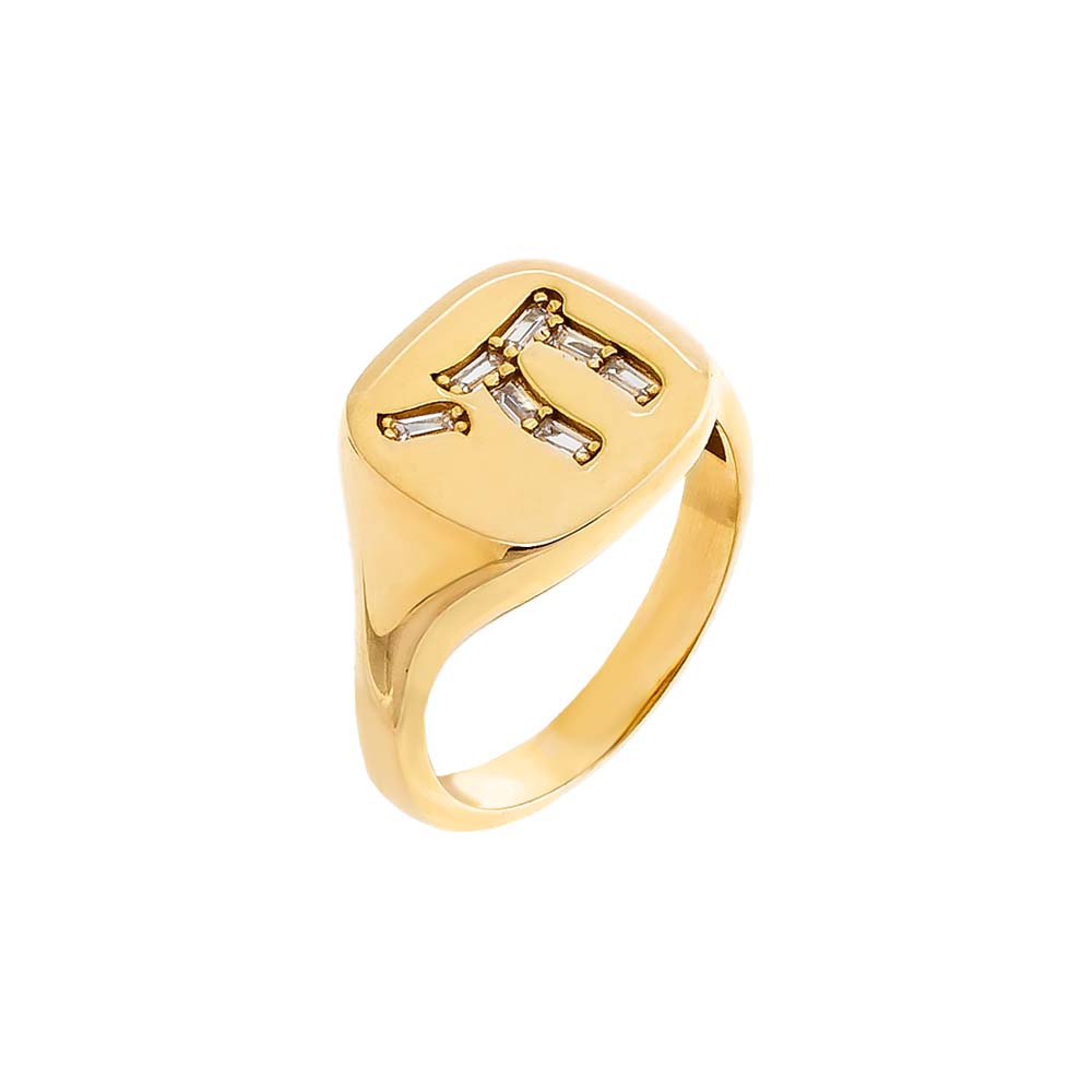 Baguette Chai Signet Pinky Ring